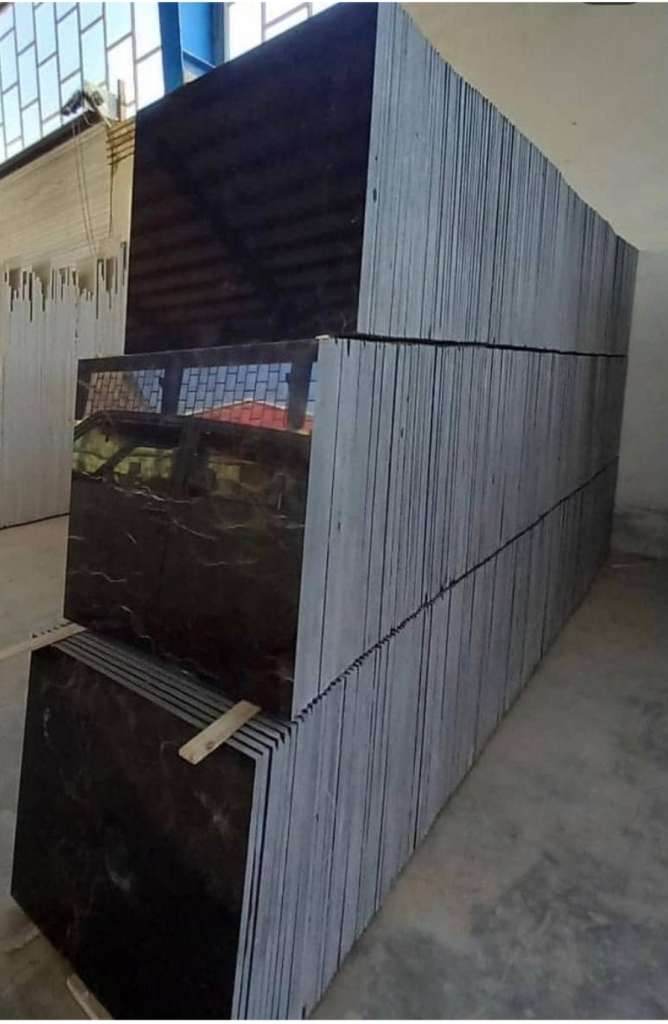 Dehbid Spider black marble (40*40)